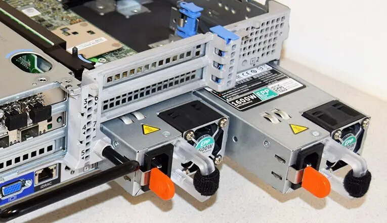 Dell PowerEdge R830 2x Intel Xeon E5-4627 v4 2.6GHz 4-socket 2U Rack server