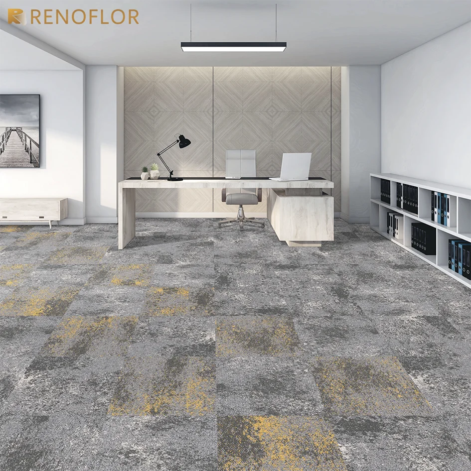 Бесплатный образец Роскошная переплетенная Коммерческая офисная квадратная битумная подложка полипропиленовая ковровая плитка для конференц-зала 50x50 см