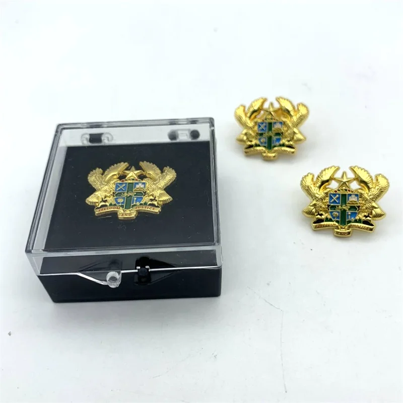 Значки на лацкан с изображением национального символов высшей комиссии Ганы «Свобода и справедливость» с двумя орлами и звездами