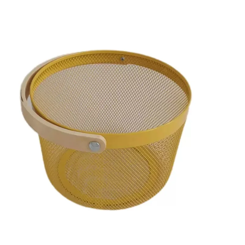 Home Storage Baskets Kitchen Bath Toy Metal Organizer Wire Mesh Fruit Storage Basket With Wooden Handle