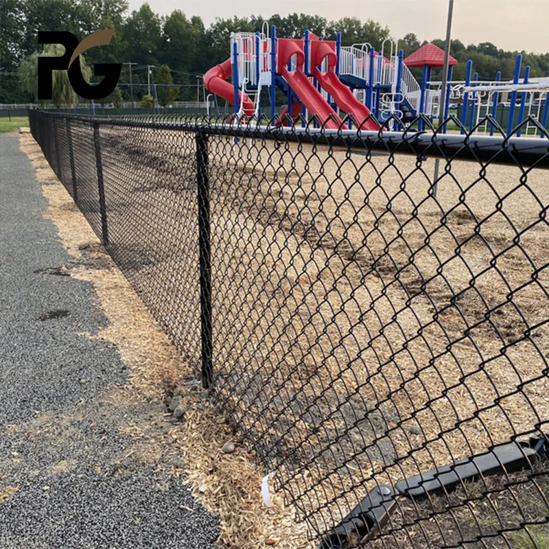 Eco-Friendly 50ft Chain Link Fence Roll Hot Dip Galvanized Industry Wire Fence Chain Link Fence