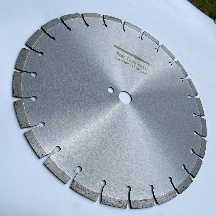 Fast cutting diamond saw blade 350 for reinforced concrete asphalt