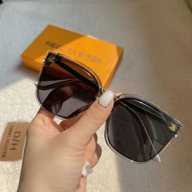 Luxury Designer Sunglasses UV400 Square Frame Sun glasses Women Vintage Brand Designer Fashion Sun Glasses