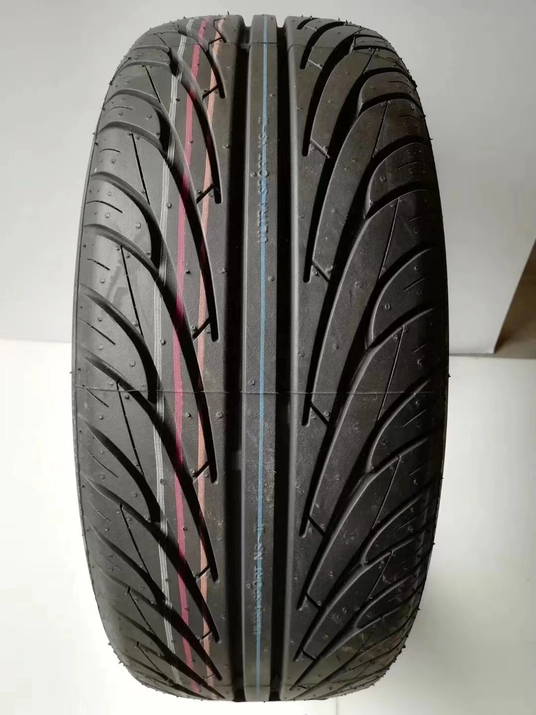 High Quality 17 18 19 20 21 22 23 inch 17X7.5 18X8 18X9 4X100 5X100 5X114.3 rims and tires for cars