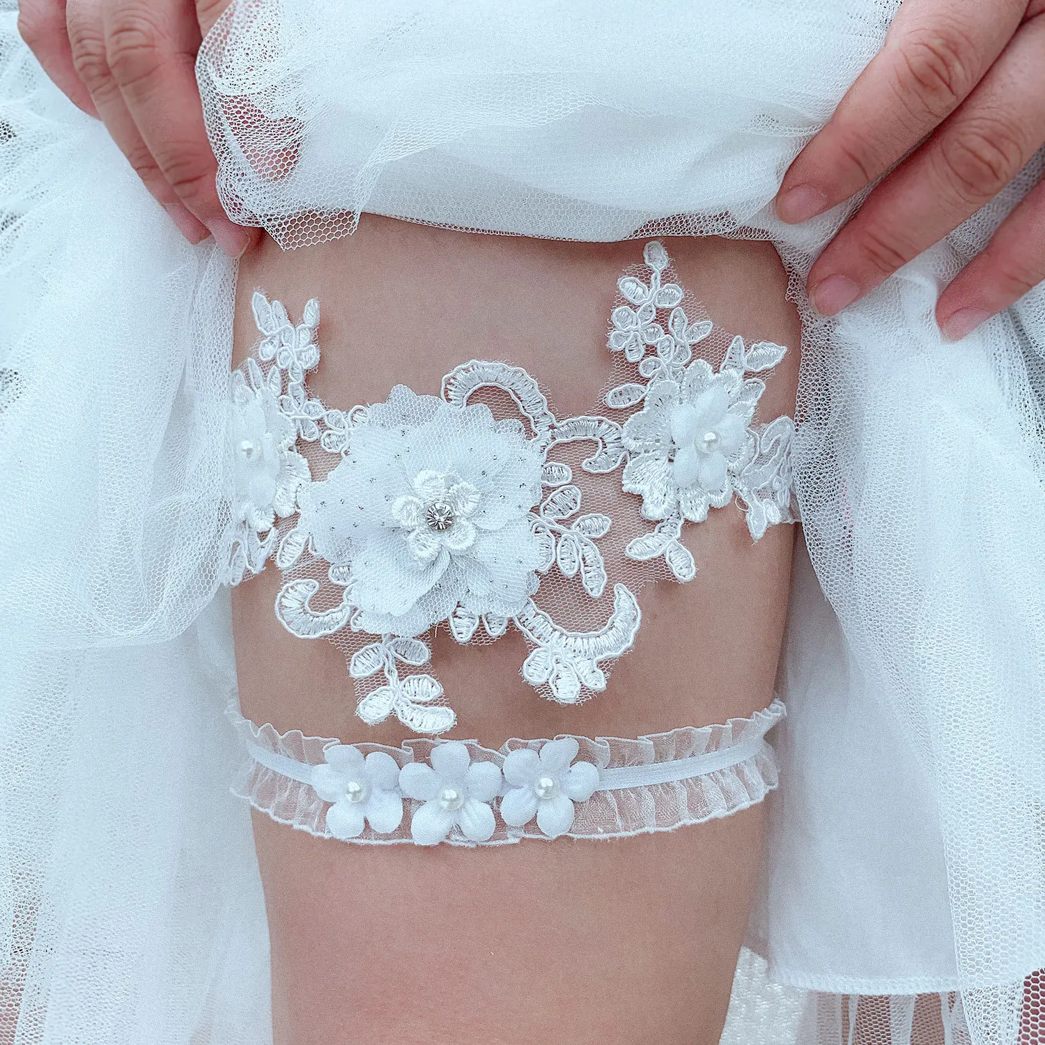 NANTEX fashion wedding Garters for Bride White Lace Garter Belt Bridal Leg Garter Set with Rhinestones