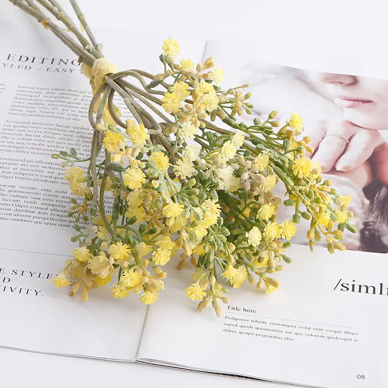 High Quality Small Artificial Daisy Flowers Silk Pink Yellow Blue Flowers Outdoor UV Resistant For Home Decoration