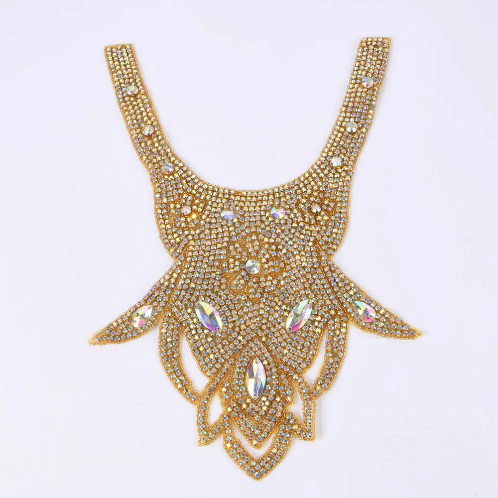 Wholesale Custom Neckline Shinny Beaded Collars Various Designs Sew on Rhinestone Applique for Dress