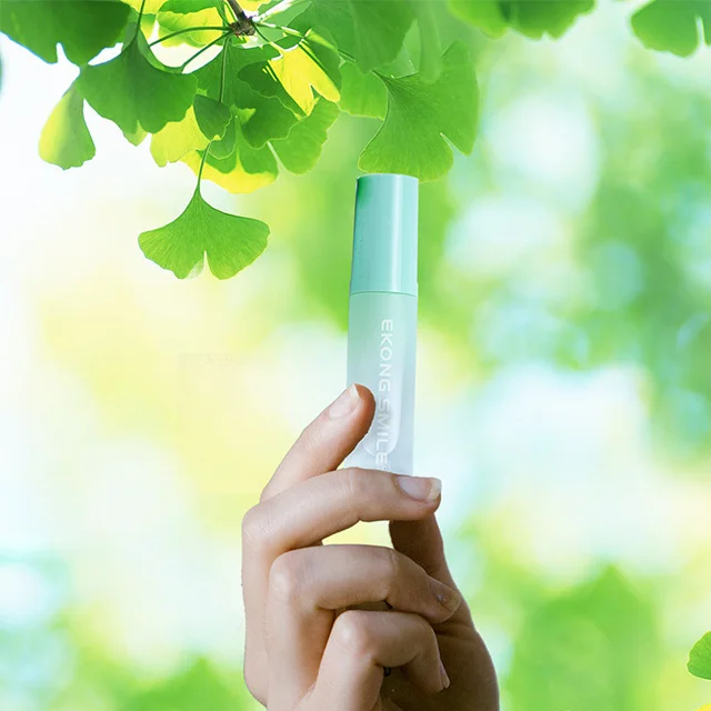 Portable 17ml Mini Fresh Bad Breath Mint Mouth Spray Bucal Before Kiss