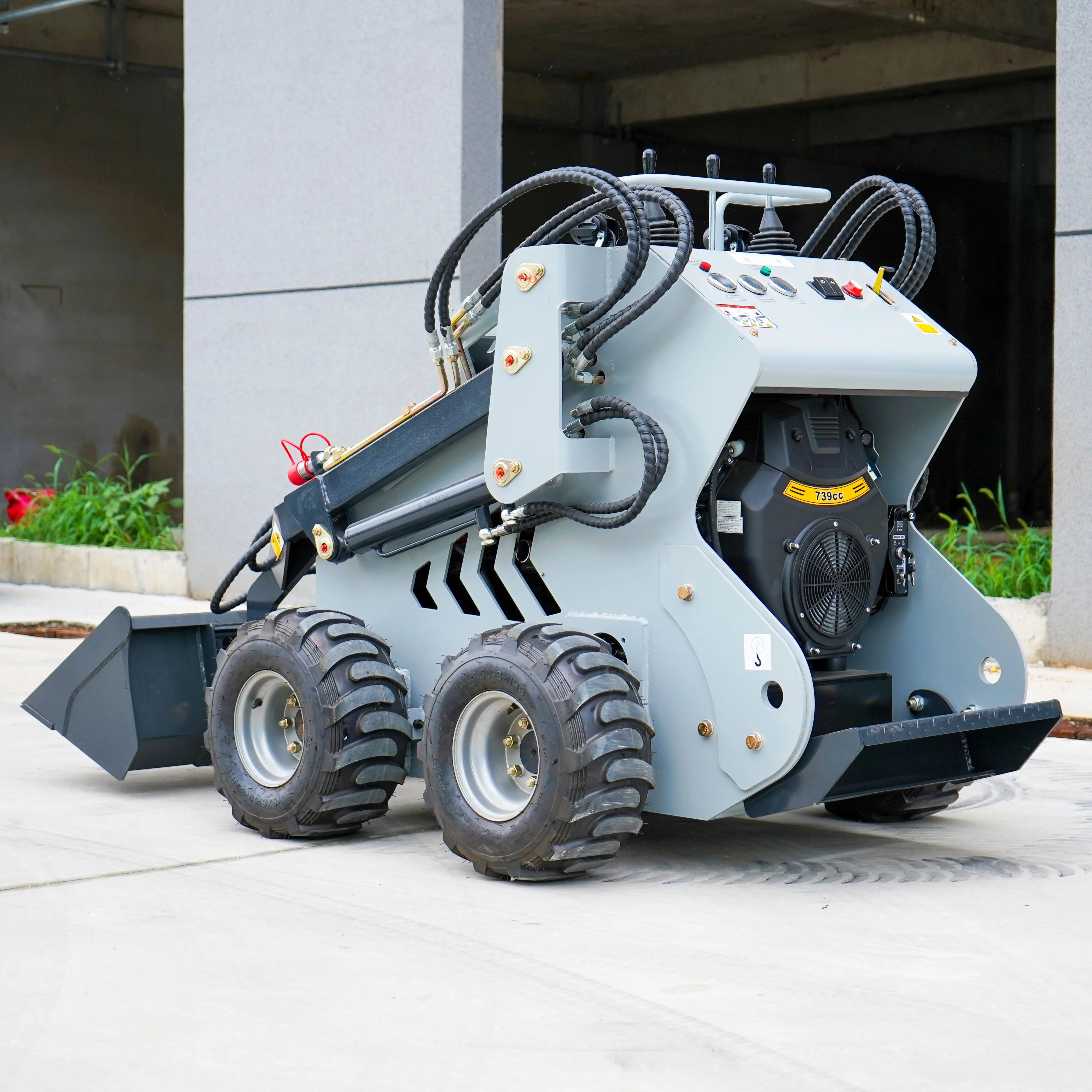 Cheap New Small Multi-Function  Mini Small Garden Loader Track Mini Skid Steer Loader