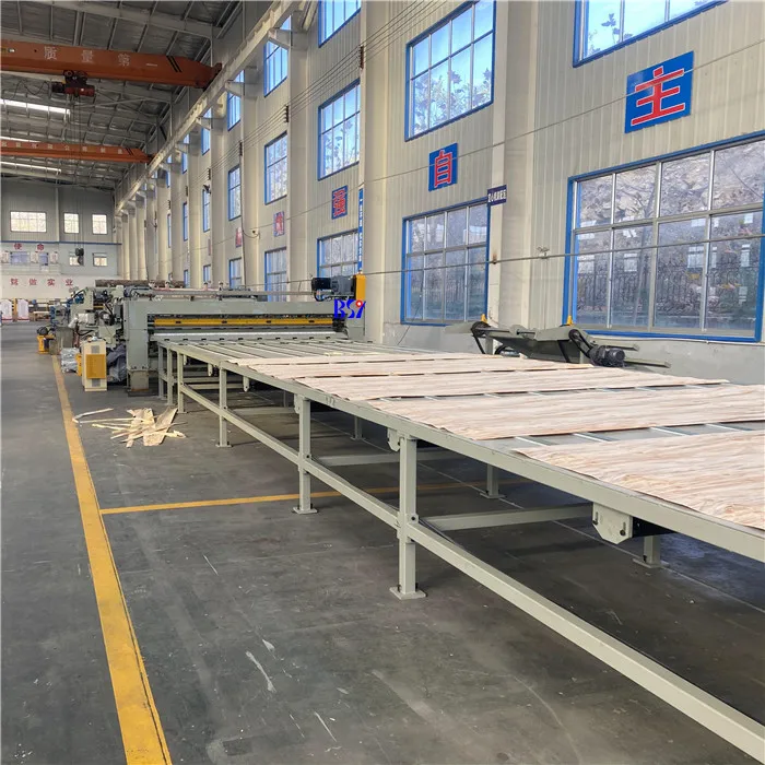 Automatic core veneer peeling line 4feet and 8feet/plywood veneer making machinery 4x8feet/plywood machinery