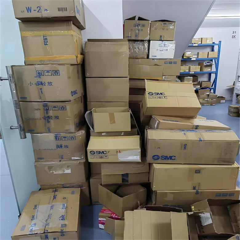 SMC original CY3R63TF-800 CY3R Series Magnetically Coupled Rodless Cylinder Direct Mount Type Automatic Pneumatic Valve Air