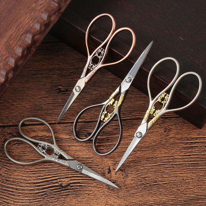 1pc Pattern Design European Retro Professional Sewing Scissors Sewing Supplies Antique Scissors for Fabric DIY Tool