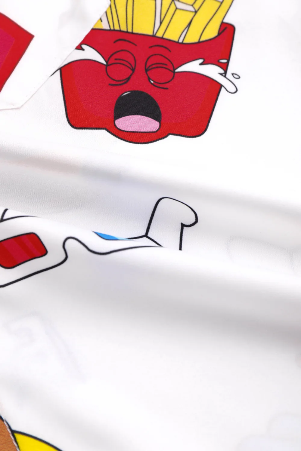 
Wholesale New Design Cute Pattern French Fries Fashion buttoned Summer wear hawaiian shirt men 