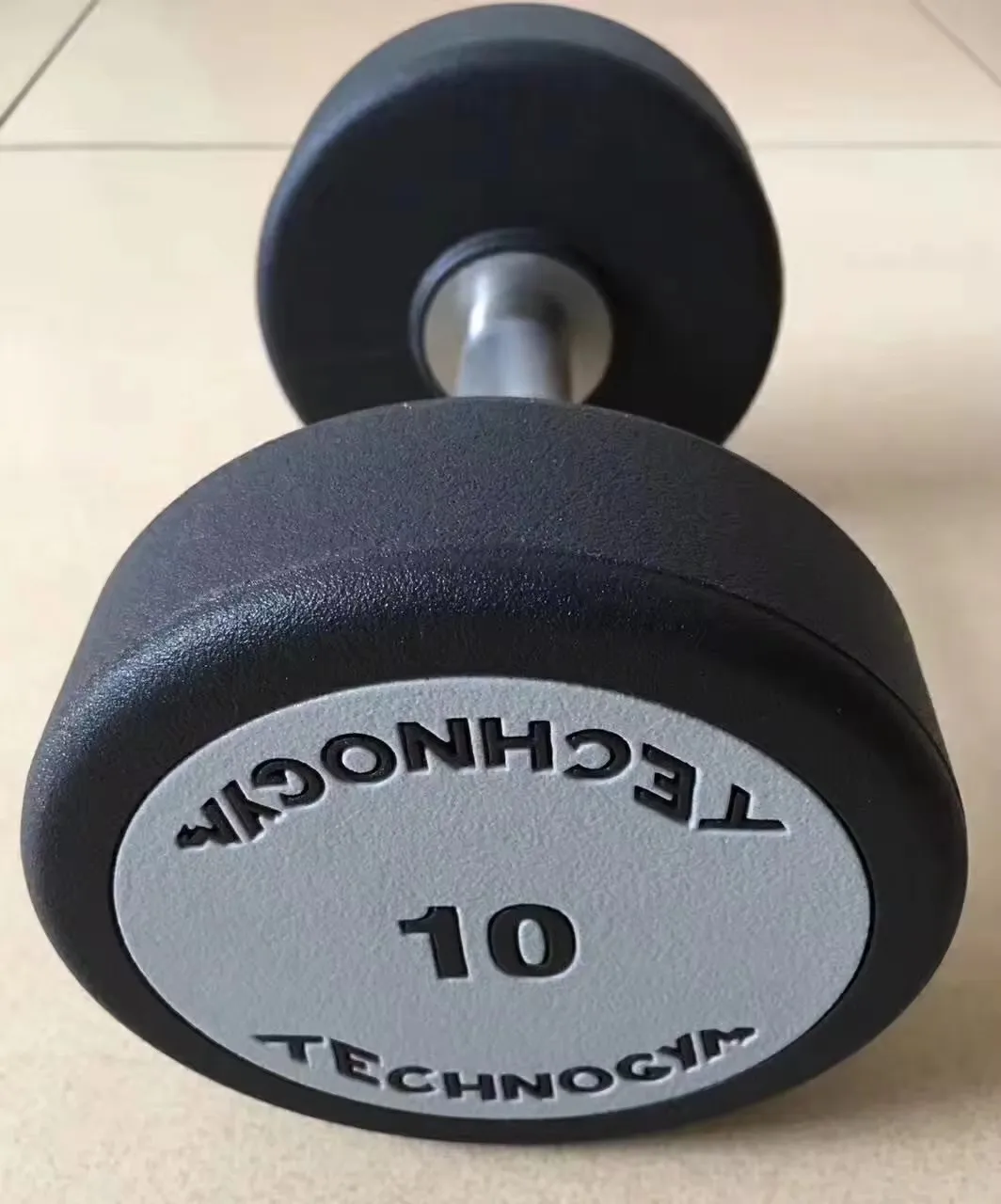 Hot sale dumbbell with technogym logo gym dumbbell rubber dumbbell