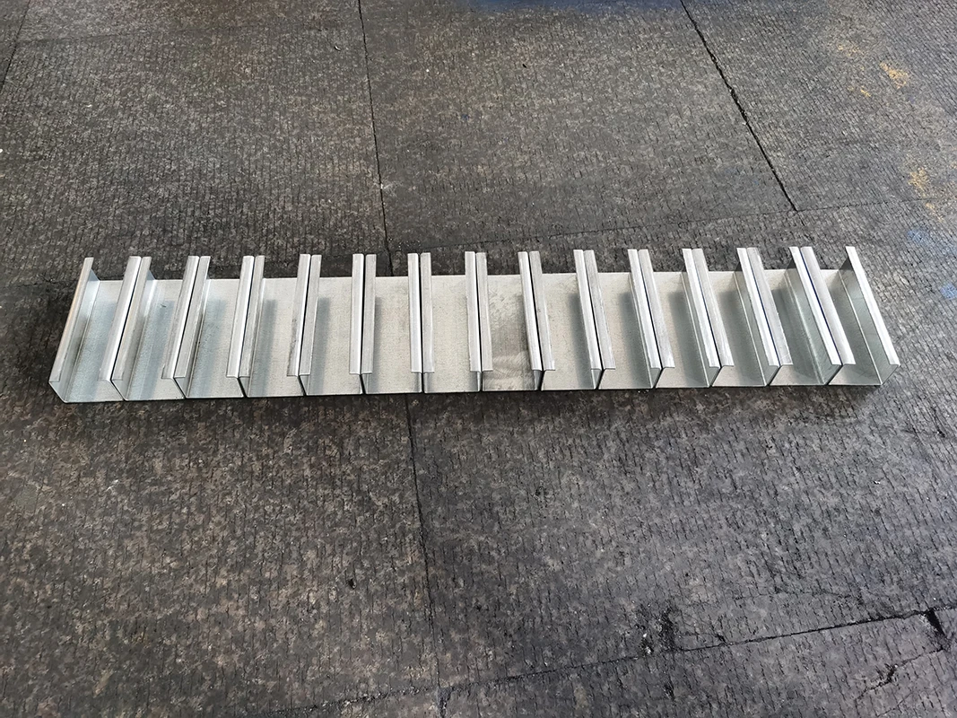 Cheaper steel frame c purlin machine c shape roll forming c z purlin roll forming machine steel framing machine