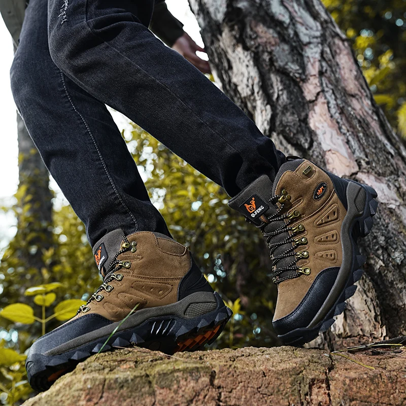 Hiking shoes men Summer Winter Outdoor Warm Fur Non Slip Fashion Women Footwear Boys Outdoor Work Ankle Boot