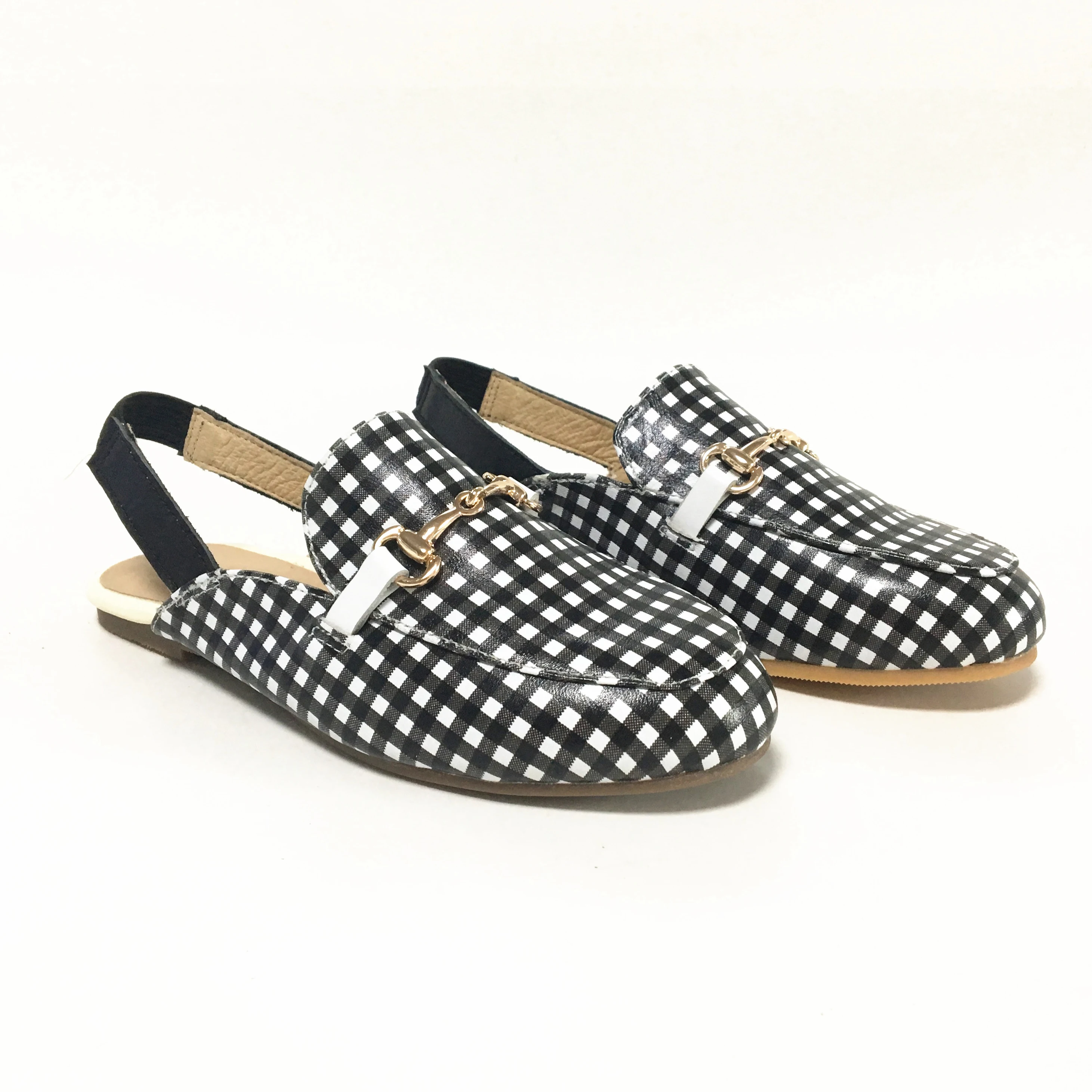 Hot Selling  Leather Girls Loafer Shoes with Gold Chain Front Flats Children  Slingback For Girls  Flats Children Sandals