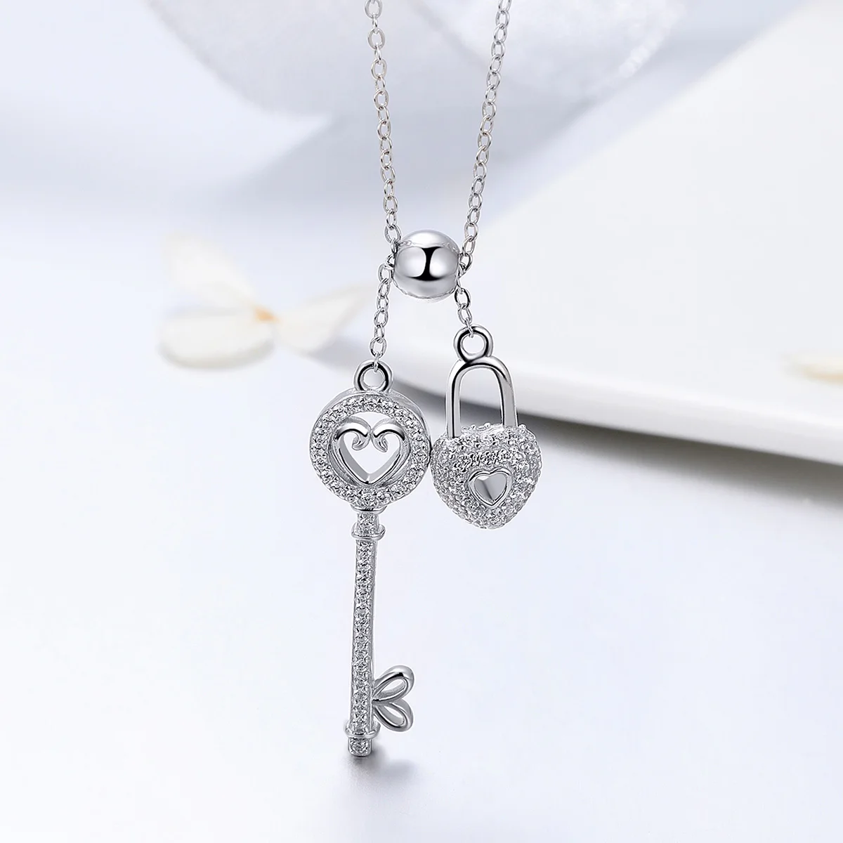 
Alibaba China Keys heart locket and lock design 925 Sterling silver necklace women 