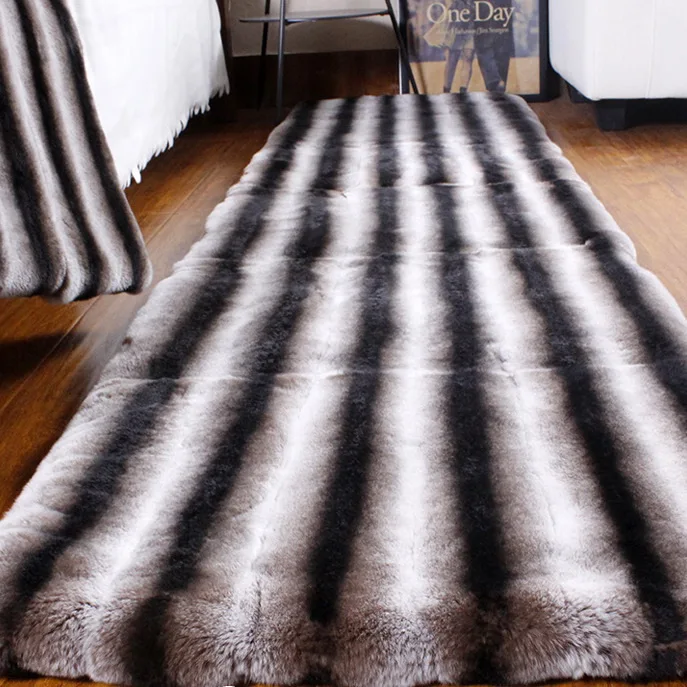 Premium Quality Rex Rabbit Fur Bed Runner Buttery Soft Texture Luxury Dyed Grey White Chinchilla Fur Bedding Blanket