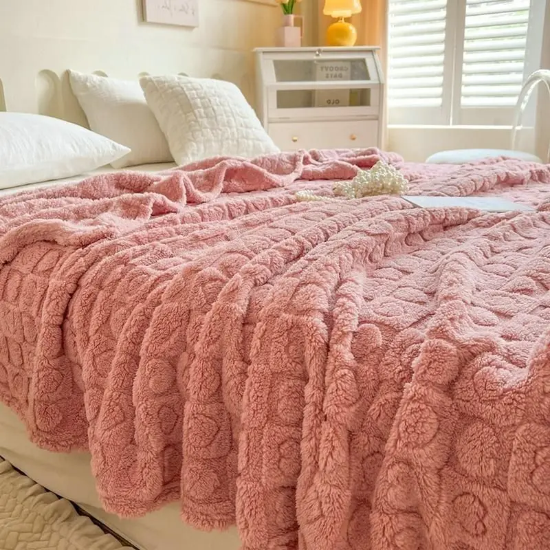 Flannel Cotton Velvet Throw Nap Blanket Solid Color Geometric Pattern Thickened Heart Checkerboard Lattice Jacquard Bedding