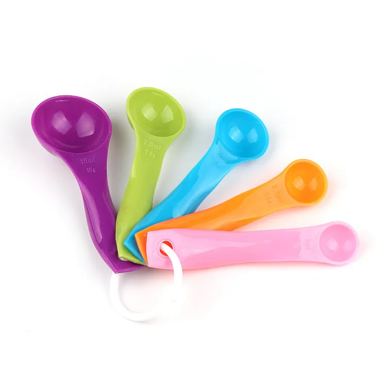 
wholesale plastic 5 pcs measuring spoons tool set 