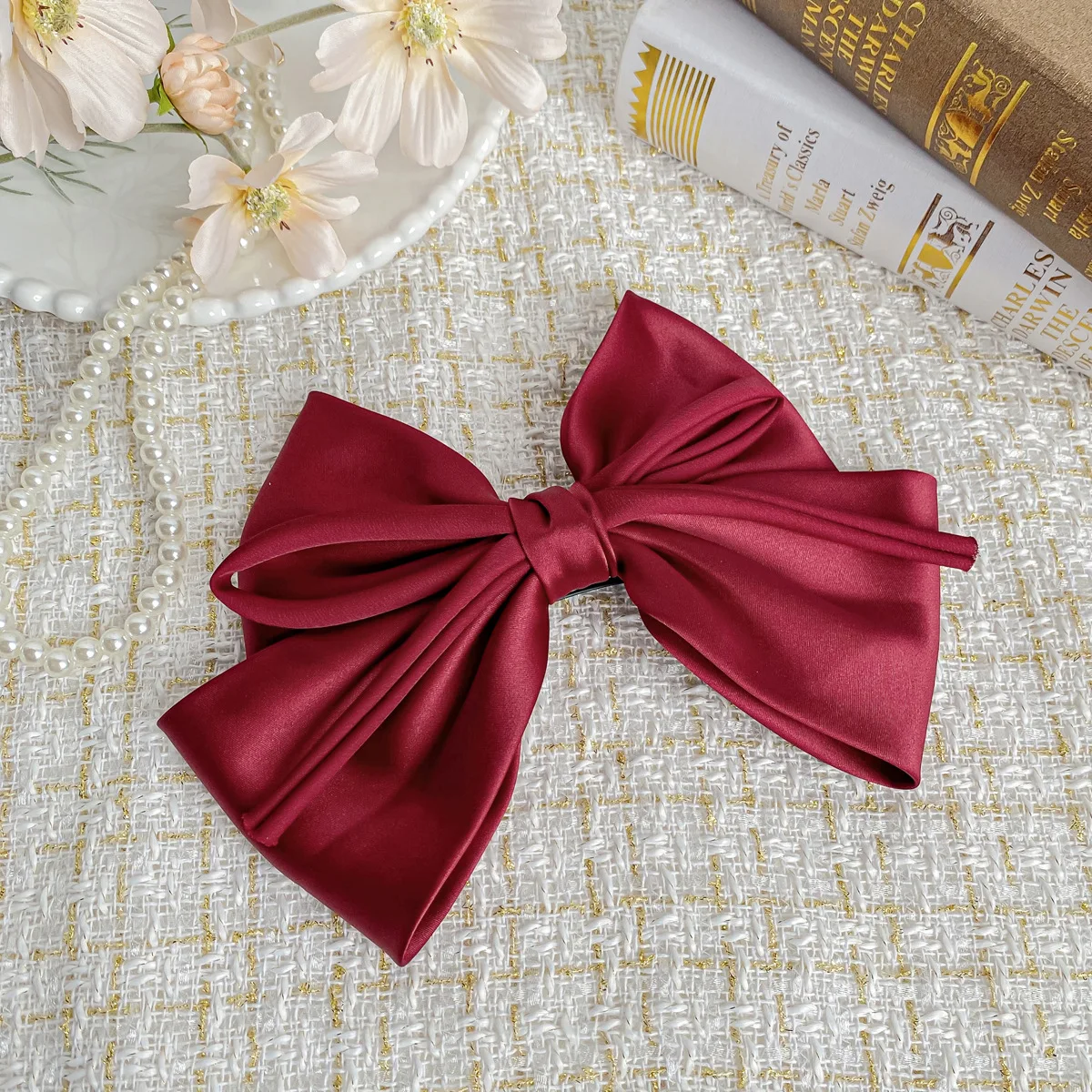 European Satin large bow hair clip Simple spring clip Hair clip Elegant party princess hair accessories