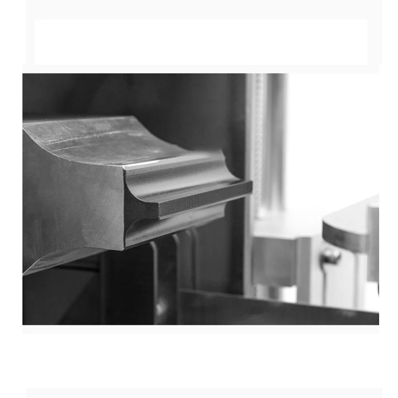 2023 High efficiency New Automatic Plastic Soft Cream Tube  Positioning Sealer Tube Sealing Machine