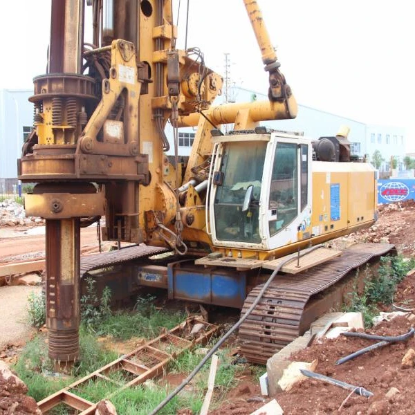 
USED BAUER PILING RIG-BG25C 