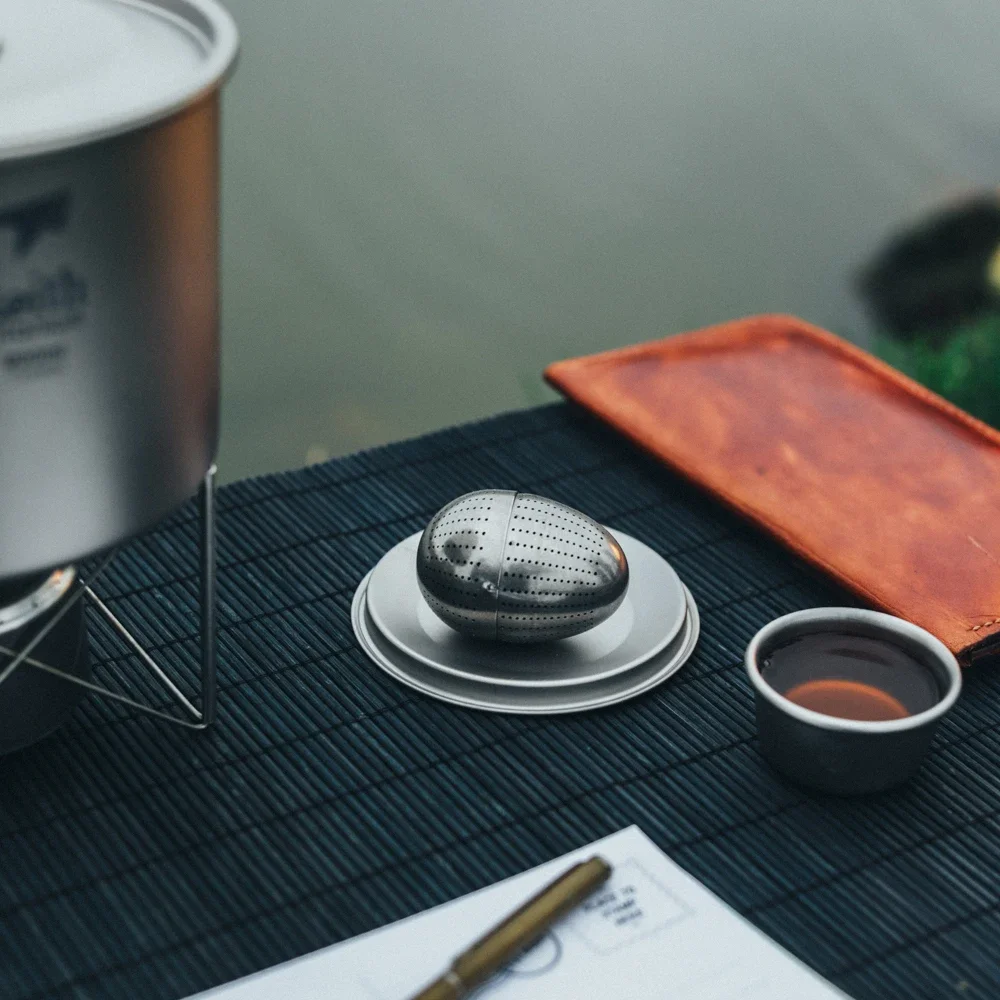 Healthy Titanium Egg-Shaped Tea Infuser Silver Loose Leaf Tea Ball Strainer Set for Office Home Outdoor Use