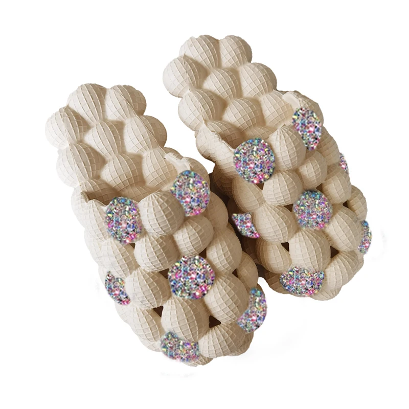 2022 HOT TIKTOK Massage Guppy Soft Bubble Shoes EVA Women Custom  Outdoor Slippers Bling Rhinestone Bubble Slides For Ladies