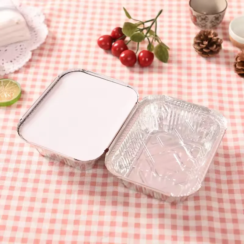 Disposable tin foil tableware, kitchen barbecue food packaging, aluminum foil containers, pallets