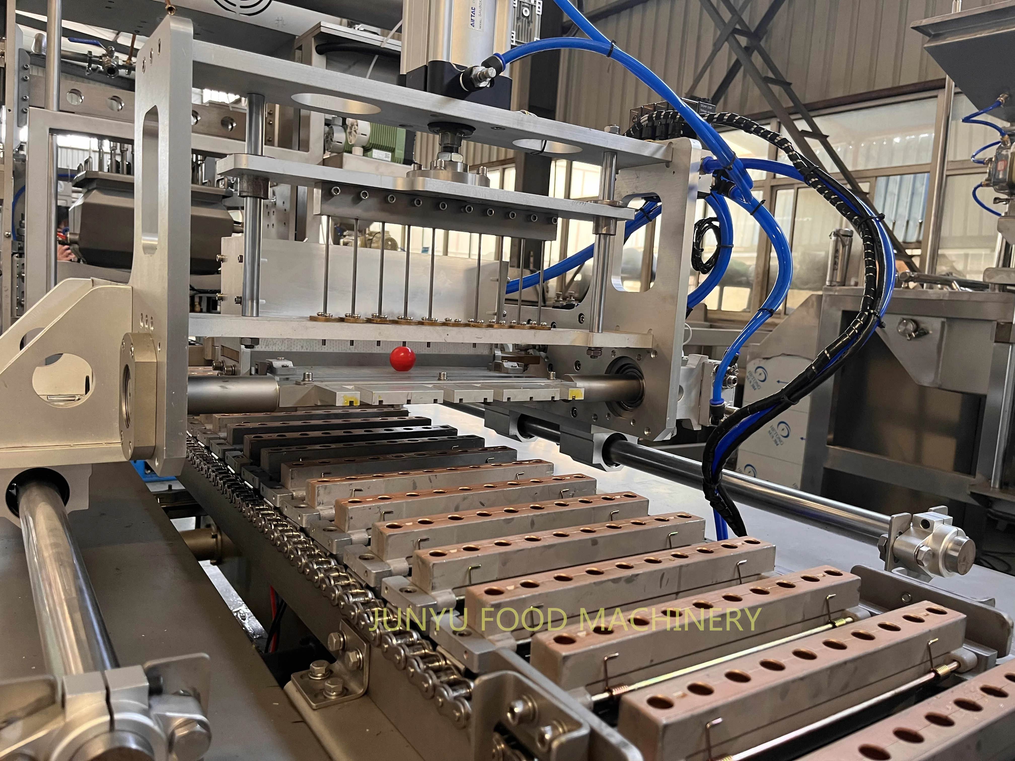 Плоская линия по производству леденцов chupa chup оборудование для производства