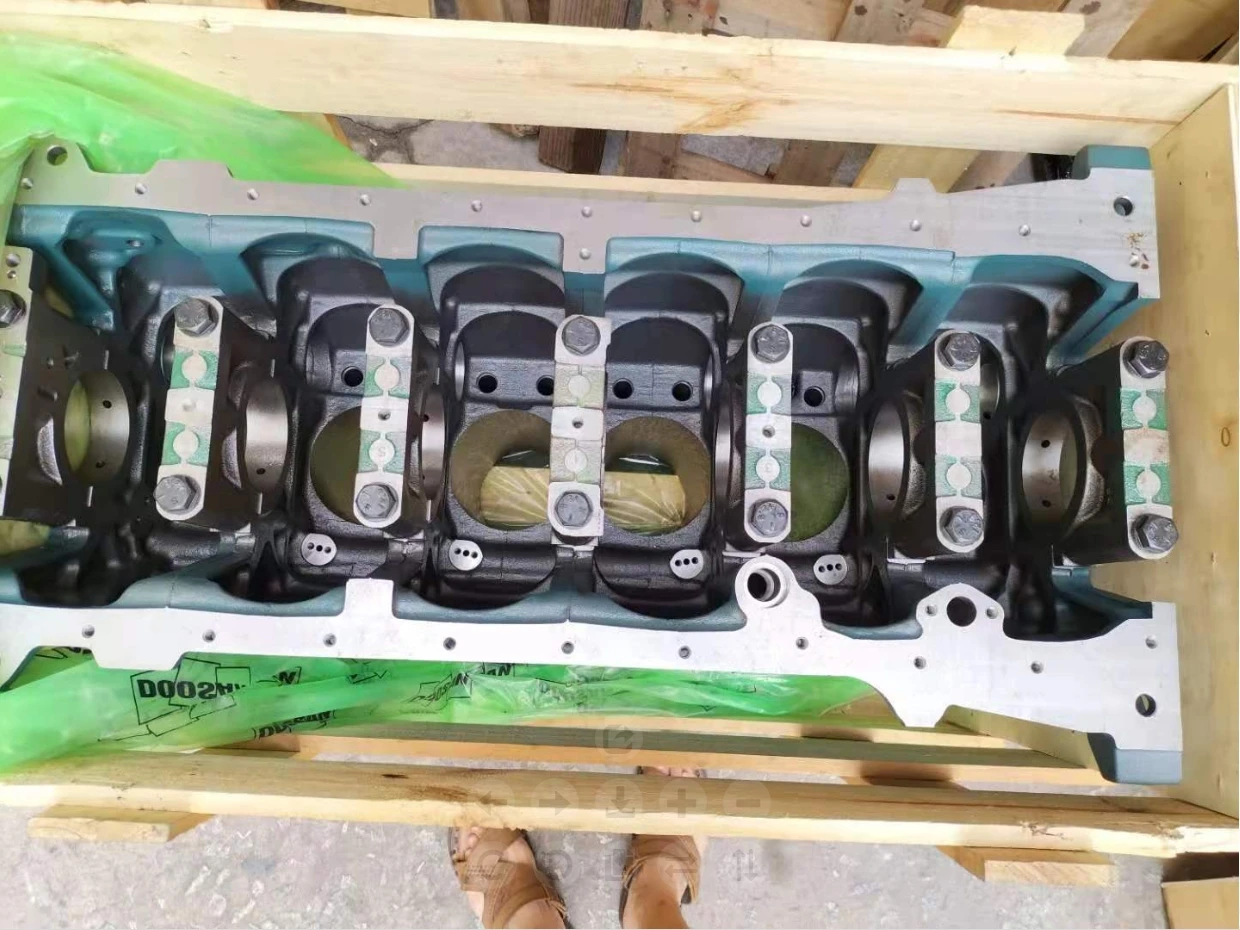 P126 DE12TIS Cylinder Block 150102-00538D Doosan DX340 Engine Parts Solar340 Solar420LC DH360-5 Excavator Deawoo Develon Bo Bcat