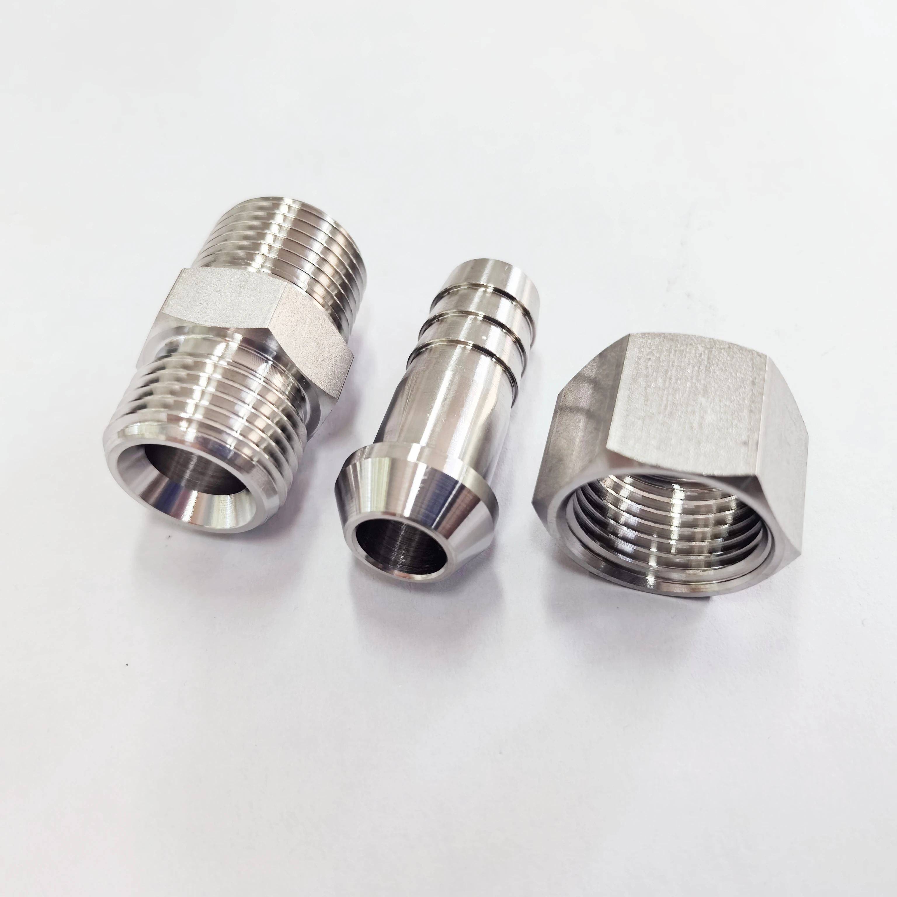WAKAMATSU Stainless steel 304 SS316L Pagoda Joint Coupling Hex Connector Hose Barb Nozzle Fitting reducer Pipe Union