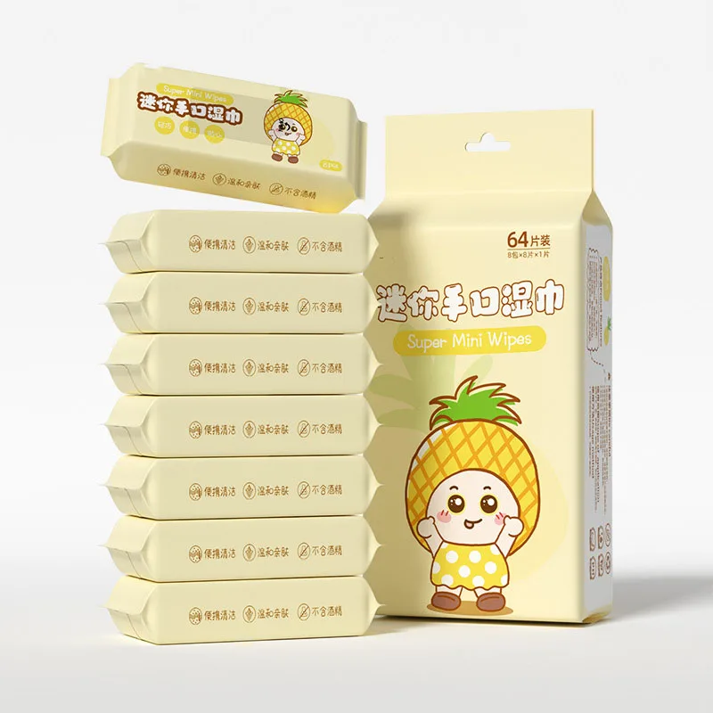 strong lock water ability deep clean away from bacteria Baby hand and mouth cleaning mini wipes for daily cleaning