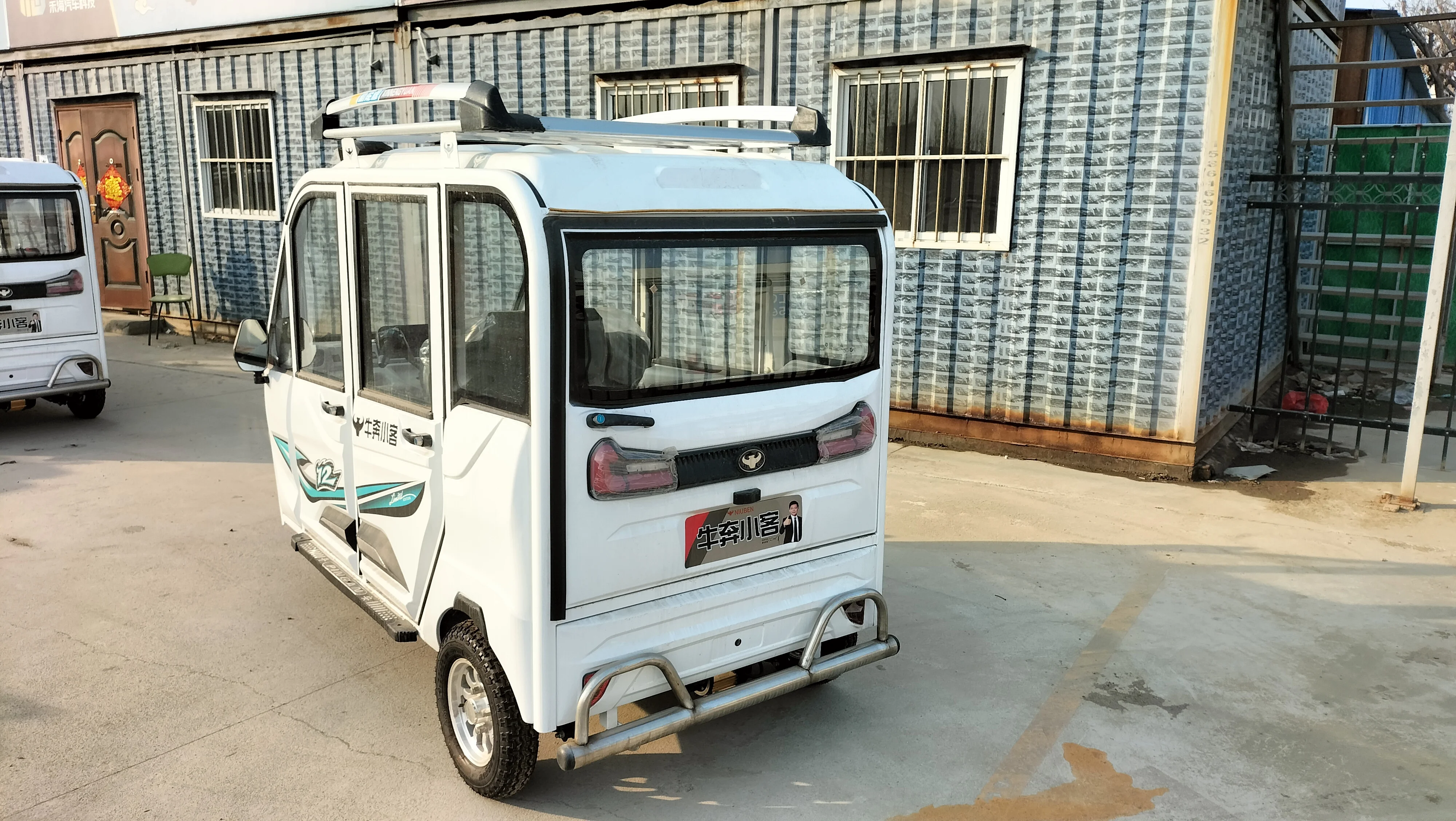 Factory 2020 three wheel electric motorcycle china for elder tuk tuk for sale cheap electric tricycle for adults tricycles car