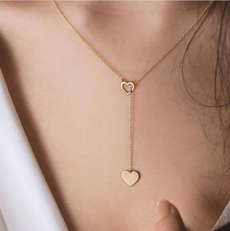 
2021 fashion trendy Simple Design Long Chain Heart-Shaped Pendant alloy party Necklace For Women 