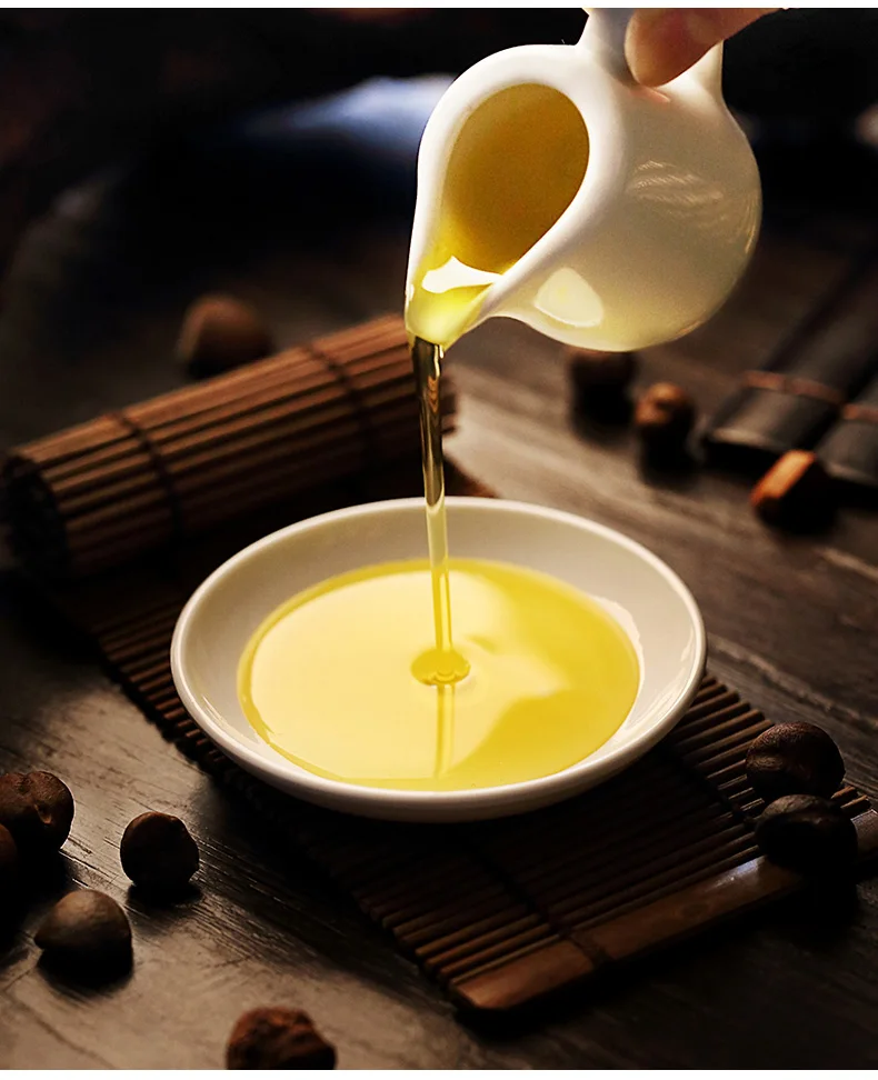Edible Oil Camellia Oil Made From Special-Grade Raw Materials For Healthy Cooking