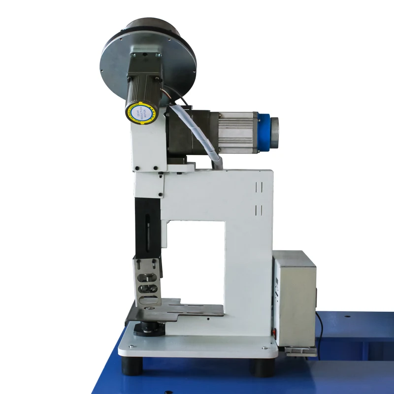 High quality semi-automatic curtain punching machine applicable to a wide range of scenarios is durable