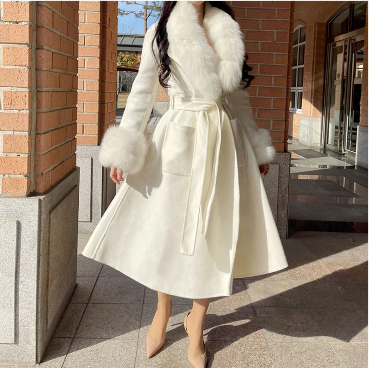 Hot Sale Cashmere Fur Coat Big Fox Fur Collar Wool Walking Coat Hand Stitched Woolen Overcoat Winter Clothes for Women