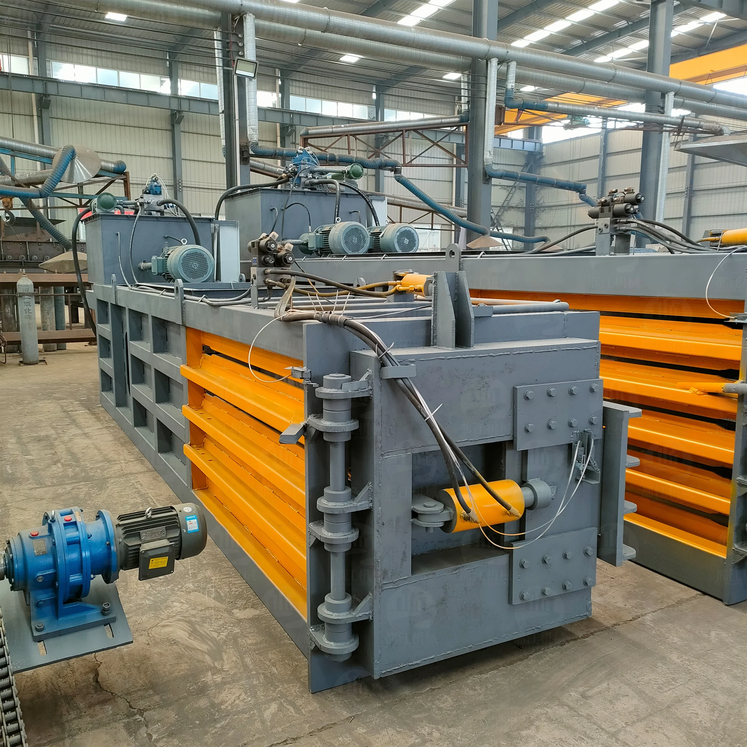 Hydraulic Press Baling Machine Paper Carton Baler Compressor   Press Machine For Cardboard