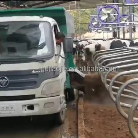 High grade cow farm equipment bedding machine self propelled lime sawdust shaving sand cow manure spreader