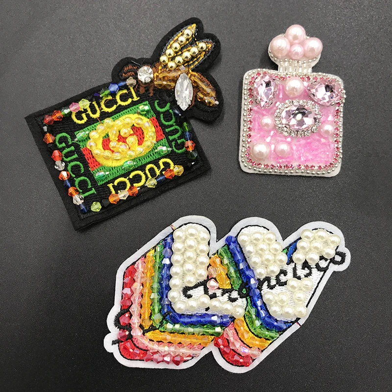 Heavy handmade nail bead brand LOGO double C perfume bottle, clothing, hat, shoes, decoration accessories, patch patch.