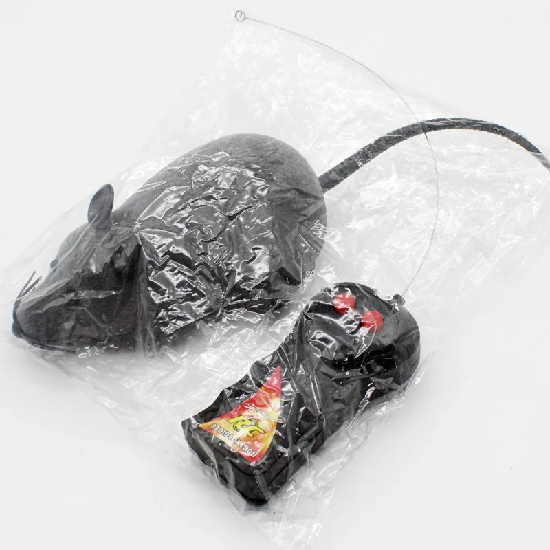 New arrival Funny Chasing Electric Kitten Toy Simulation Electric Mouse cat toy Remote Control Toy for Cats Remote Control Mouse