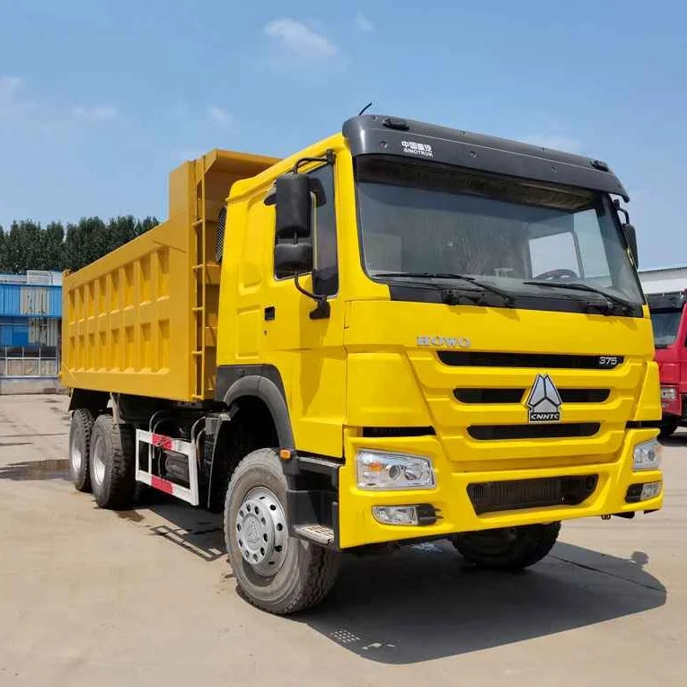 Восстановленный 10-колесный самосвал HOWO с массой автомобиля 12 тонн и грузоподъемностью от 25 до 30