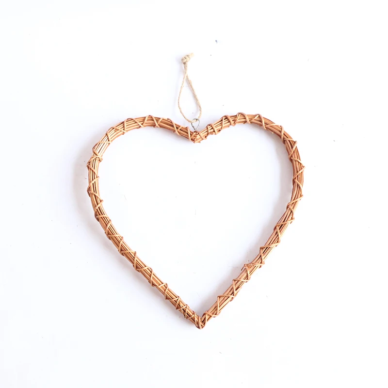 
Modern art Handmade Wicker Decoration Heart Shaped Rattan Orbs Ornaments Fillers for Home Wall hanging Decoration Accessories 