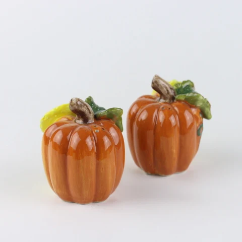 Custom 3D Flower Pumpkin Shape Ceramic Herb & Spice Tools Halloween Pepper and Salt Jar for Home Kitchen Decor