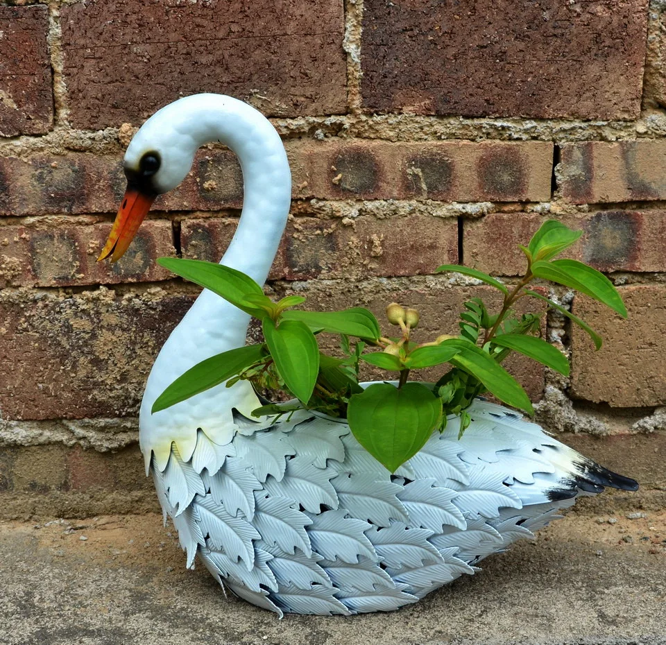 metal swan outdoor garden decoration flower planter Cute Animals Pots