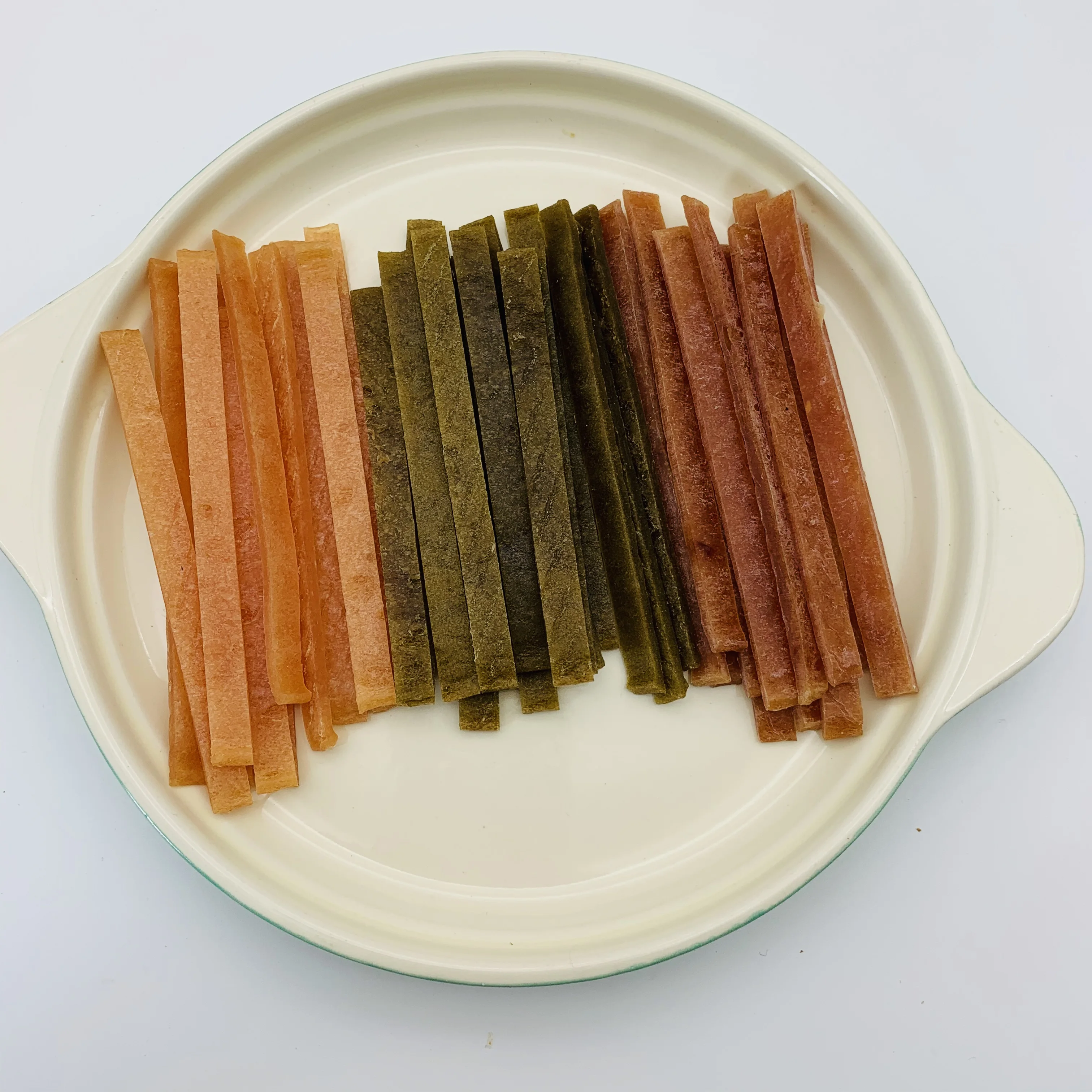 
Bulk cat treats chicken and tuna strips fish flavor cat snacks pet food supplement 