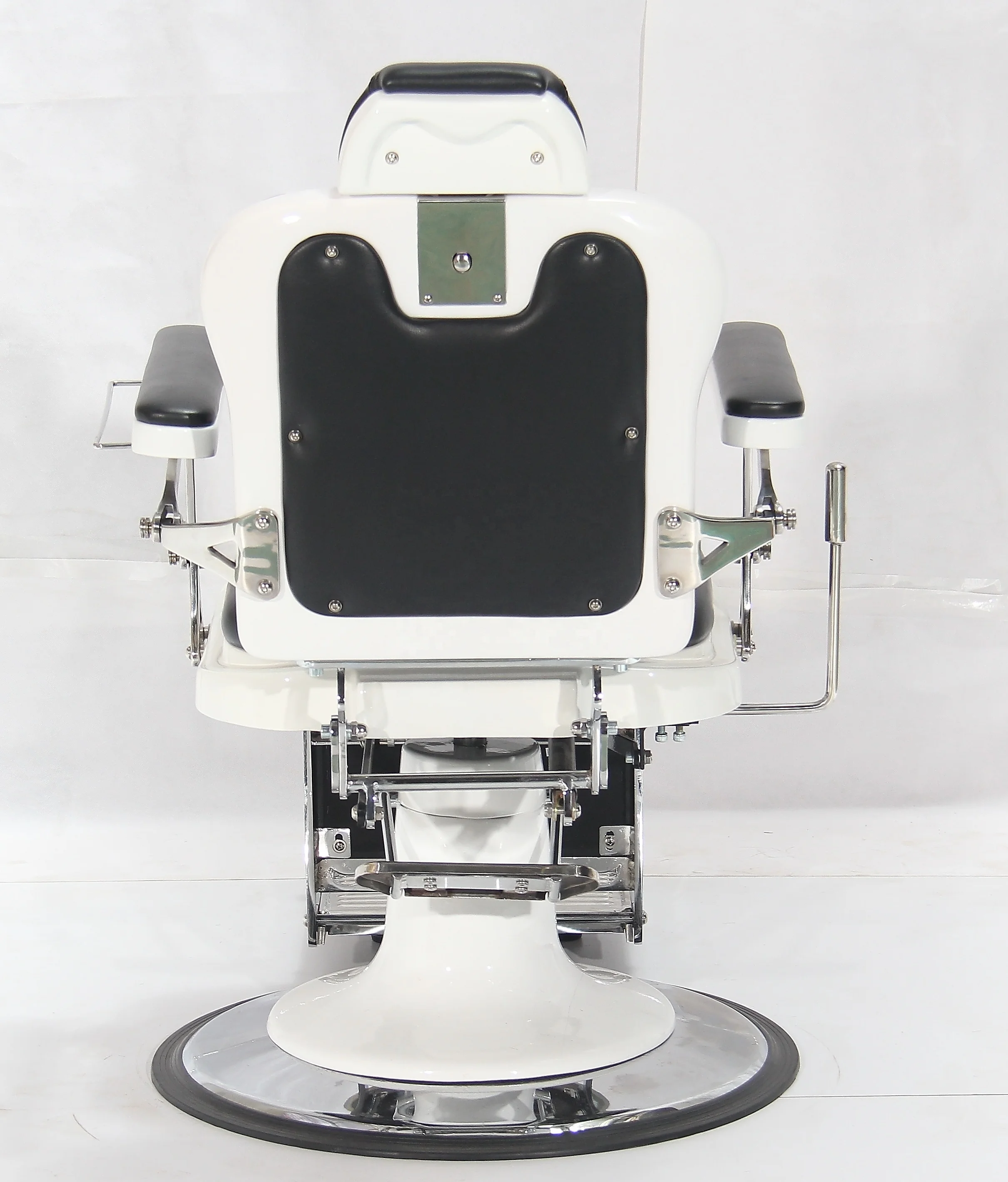 Factory Direct Sale Hot Sale Black Retro Barber Chair Beauty Salon Classic Hydraulic Barber Chair